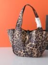 Bolso Yves Saint Laurent BEA Hobo Leopardo | Lujo Relajado en Panamá