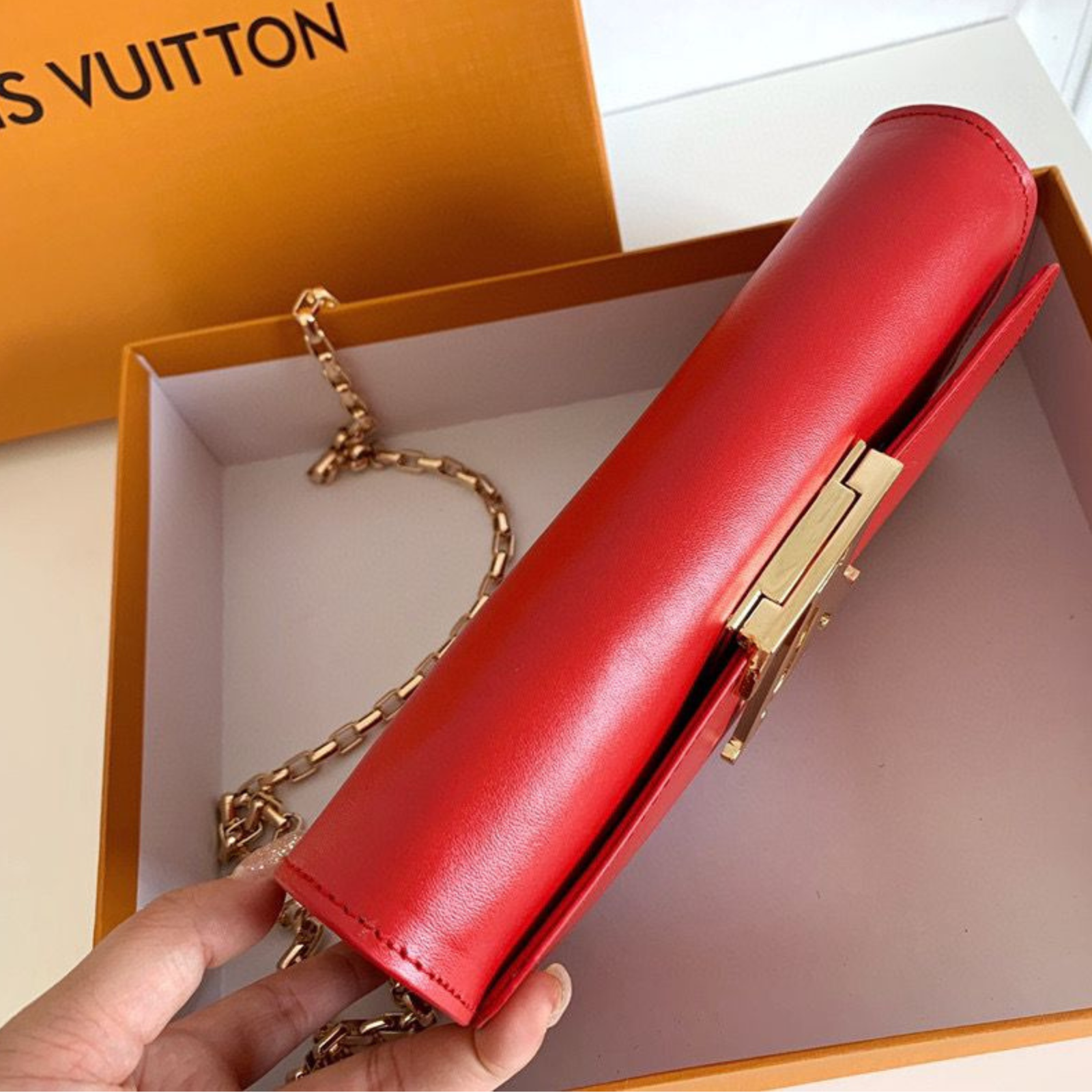 Clutch Louis Vuitton Rojo Mini | Bolso de Mano de Lujo en Panamá - Image 7