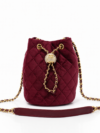 Bucket Bag de Terciopelo con Cristales | Glamour de Otoño-Invierno en Panamá