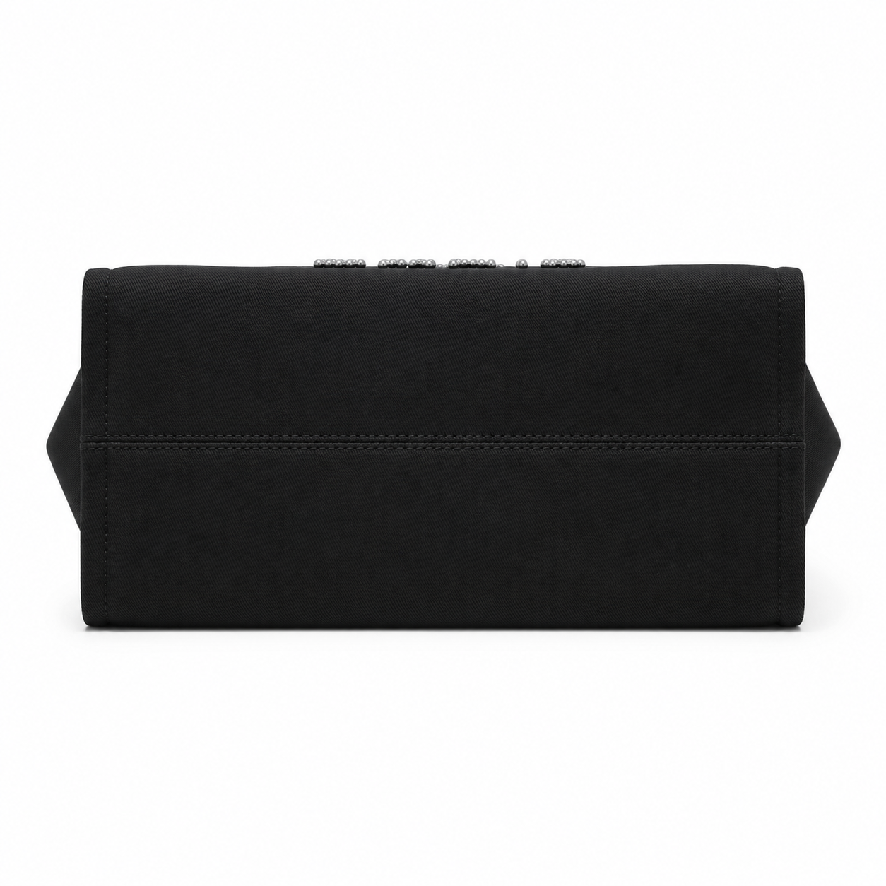 CHANEL Deauville Tote Bag with Pearls color Negro | Delicada y Sofisticada - Image 3