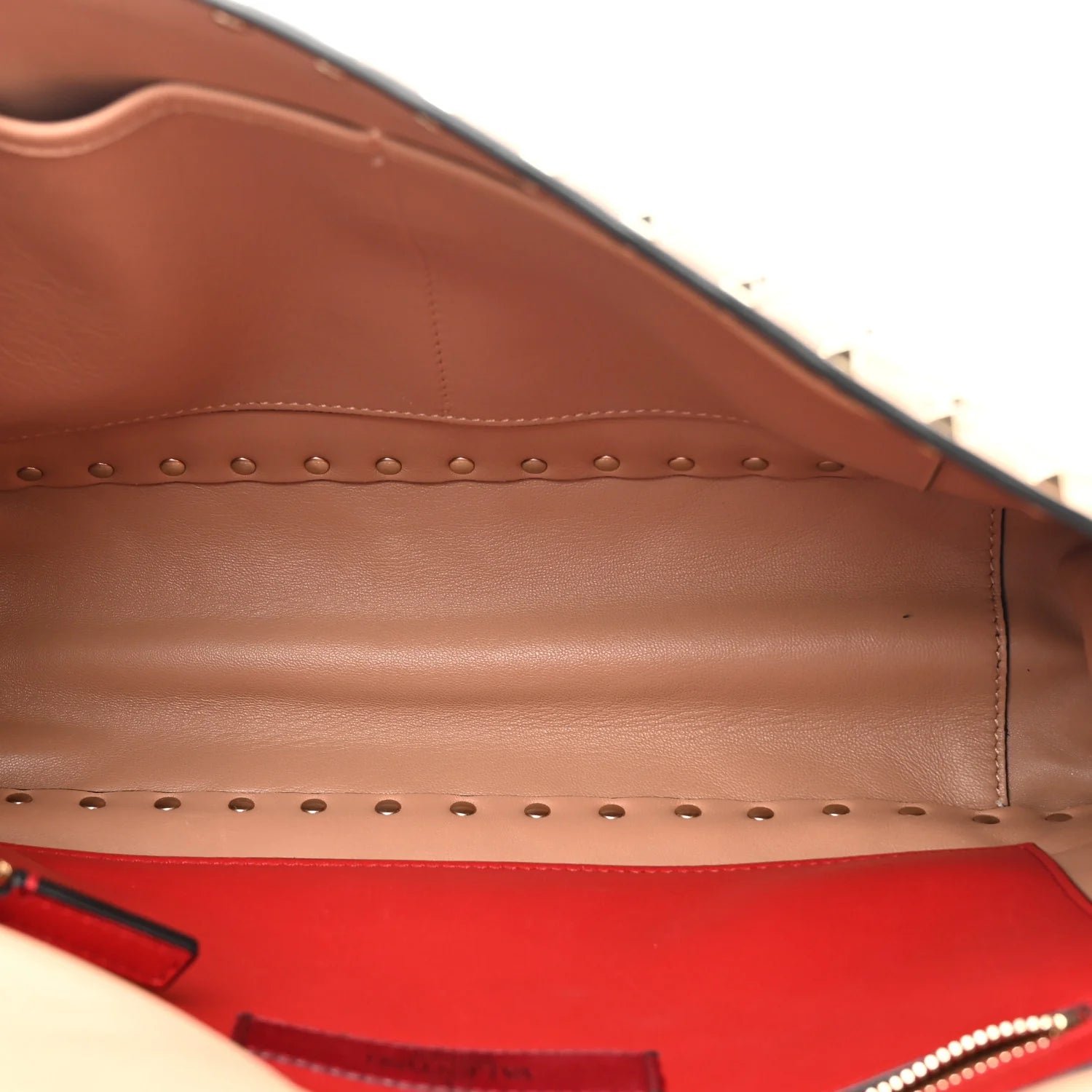 Bolso Valentino Garavani Rockstud Spike Large – Soft Noisette - Image 9
