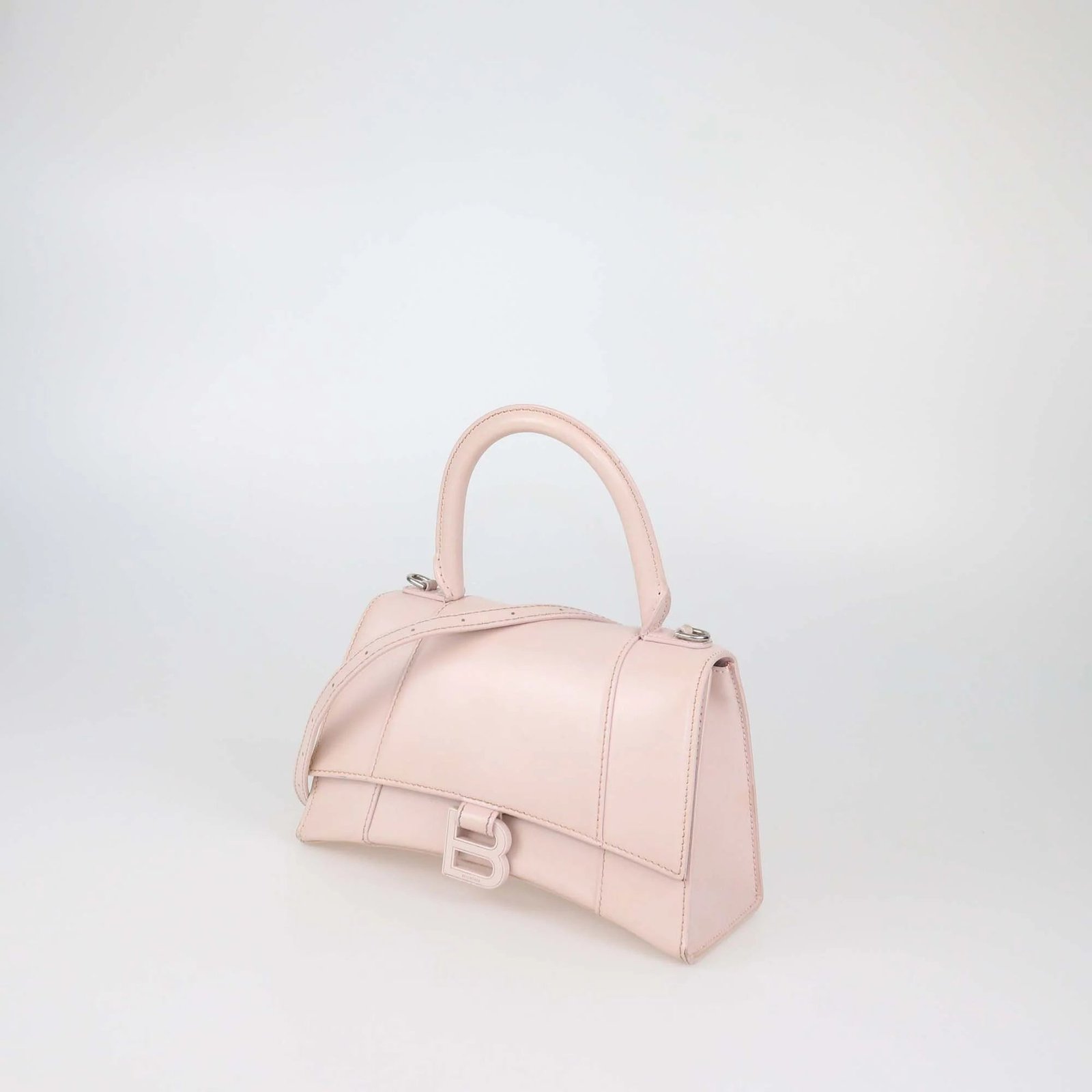 Balenciaga Hourglass Mini Rosa Pastel – Dulzura, Diseño y Distinción - Image 3
