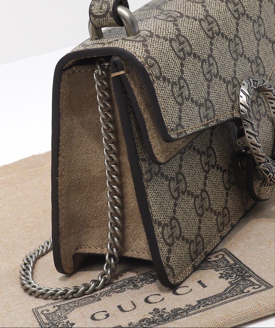 Gucci Dionysus Big Supreme GG – Edición Grande, Detalle de Cabeza de Tigre - Image 9
